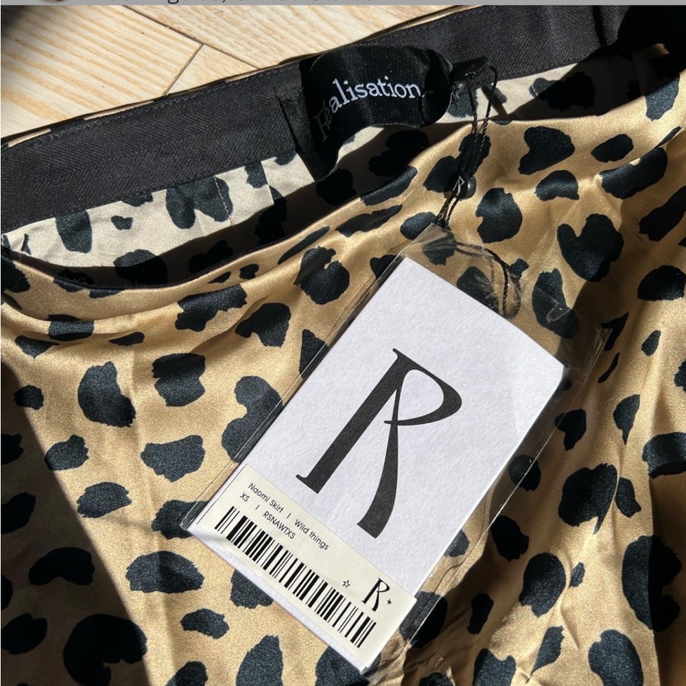 Cheetah print realisation par skirt never worn!!